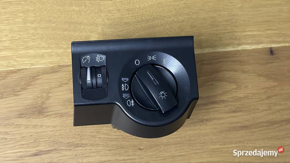 Audi A2 Włącznik Świateł 8Z1941531E Halogeny Kraków