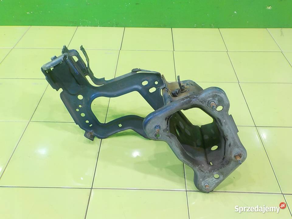 VOLVO C30 20 D 07r 2D podluznica prawa przod Suków