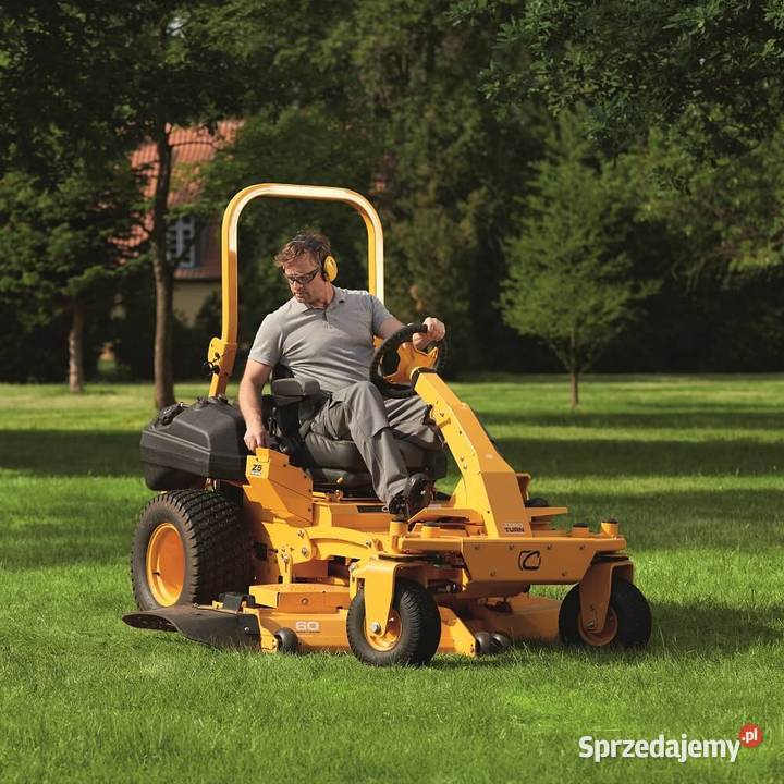 Cub Cadet Zero Turn PRO Z5 152 traktor kosiarka Tuchom