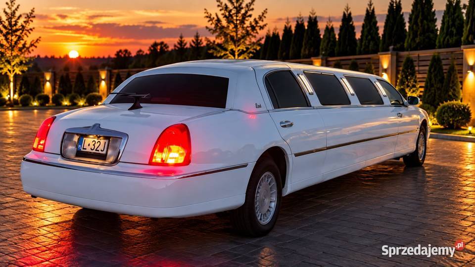Limuzyna lincoln town car 300000km Rzędowice sprzedam