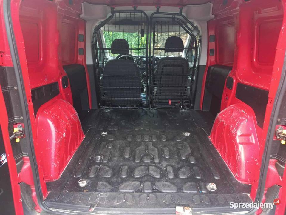 FIAT Doblo 16HDi 2016 NISKI PRZEBIEG manualna Doblo Warszawa