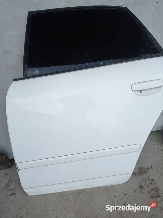 Audi a4 B7 błotnik maska drzwi zderzak tylny Motoryzacja Bieliny