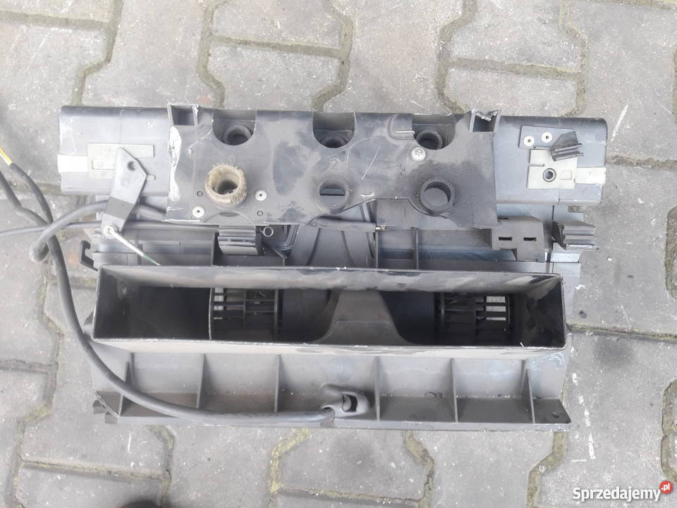 NAGRZEWNICA Panel nawiewu mercedes 6738300561 Częstochowa