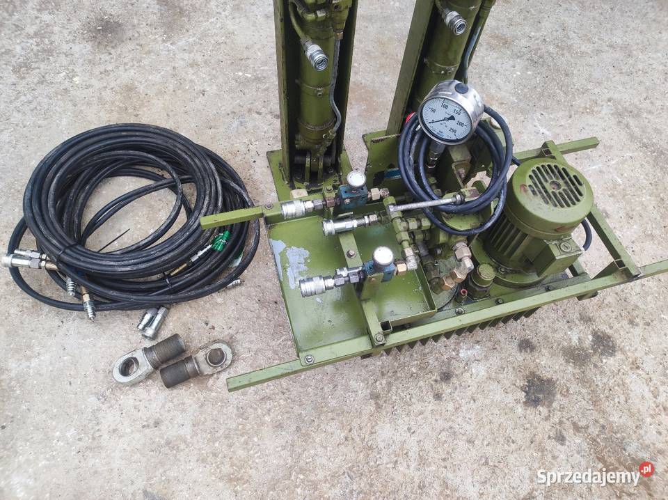 Stacja hydrauliczna z siłownikami sprzedam