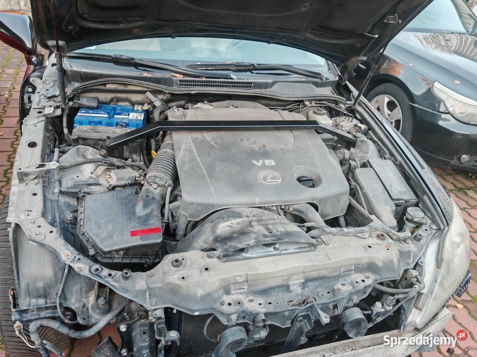 Lexus is250 raczej na części Racibórz