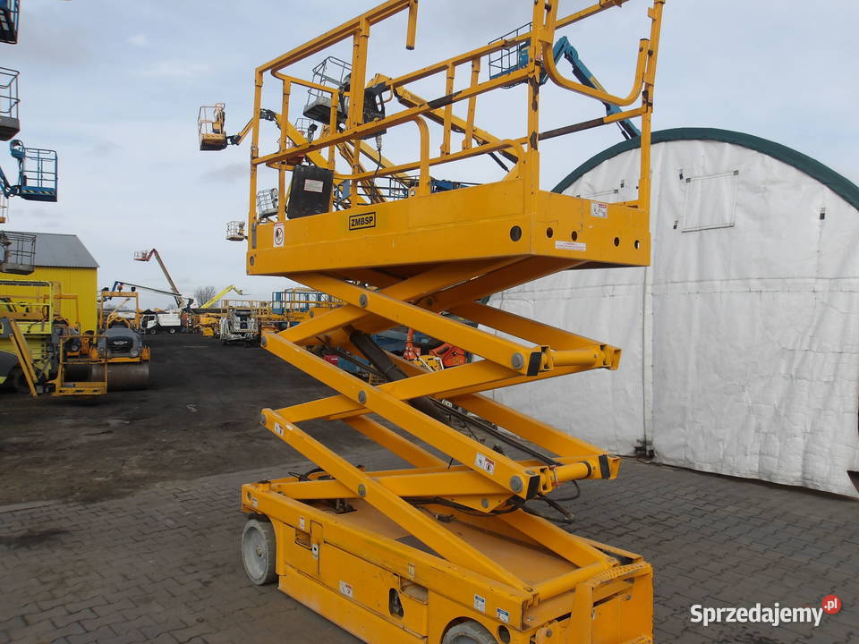 Podnośnik nożycowy zwyżka Haulotte Compact 8 Dźwigi, podnośniki Pleszew