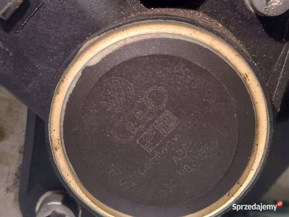 GOLF PLUS 08r 16 BLF 114 172 listwa wtryskowa Listwy wtryskowe Kielce