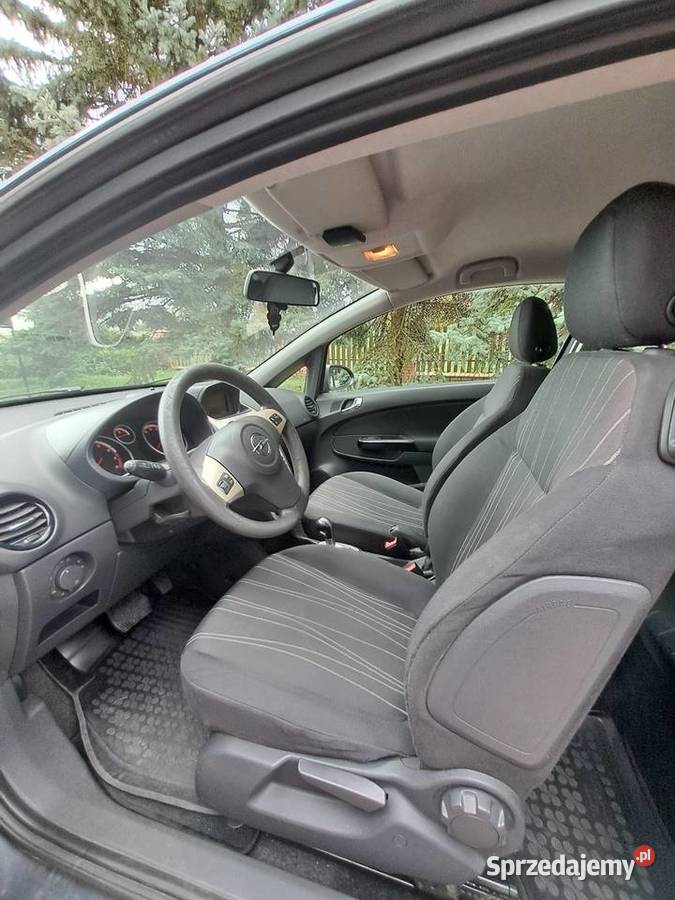 Opel Corsa D 12 Benzyna 2007 półautomat nieuszkodzony świętokrzyskie Drugnia