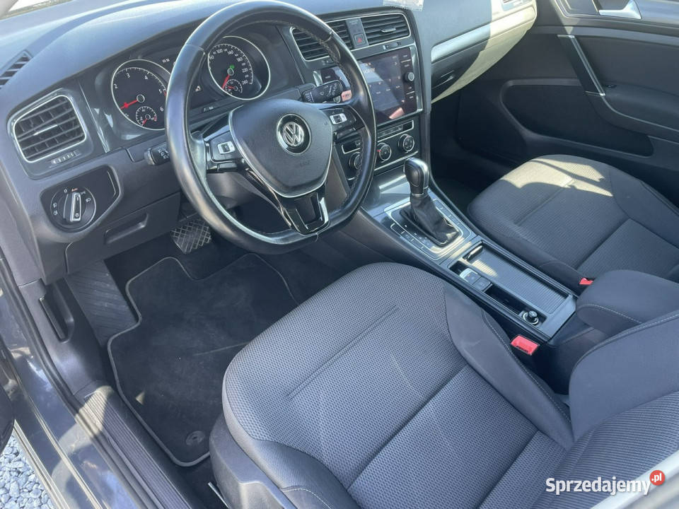 Volkswagen Golf 16 TDi DSG Comfortline 2019r 55 gniazdo SD Wojkowice sprzedam