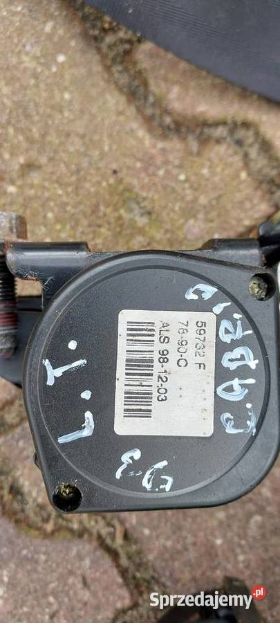 Pasy bezpieczeństwa lewy prawy Saab 93 9802 Szczecin sprzedam