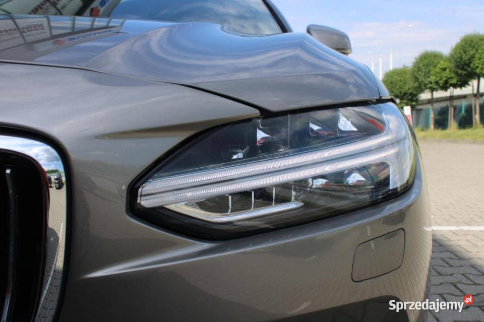 Volvo V90 2022r Fv23 FullLED Kamera Martwe Pole 197KM Bielsko-Biała sprzedam