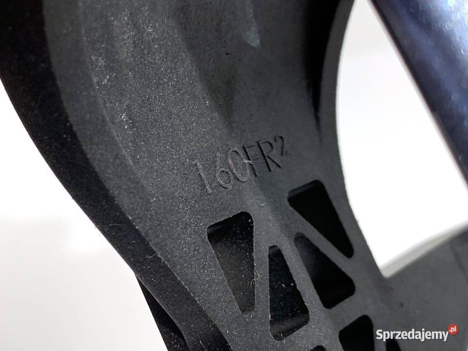 KLAMKA ZEWNĘTRZNA PRAWY PRZÓD TOYOTA COROLLA E21 osobowe Klamki Karoseria