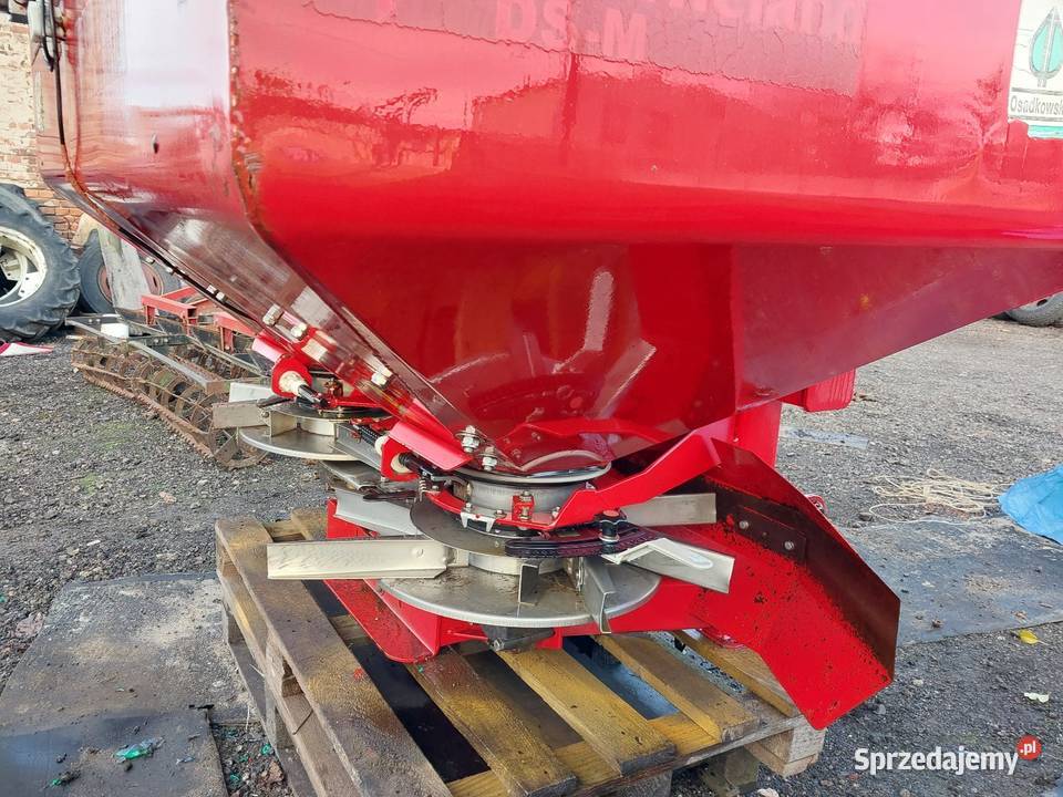 Rozsiewacz Kverneland DSM Brzeg sprzedam