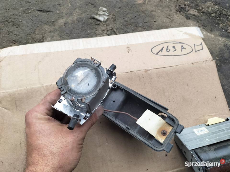 AUDI 80 Q B3 B4 HALOGEN Kamień-Kolonia sprzedam