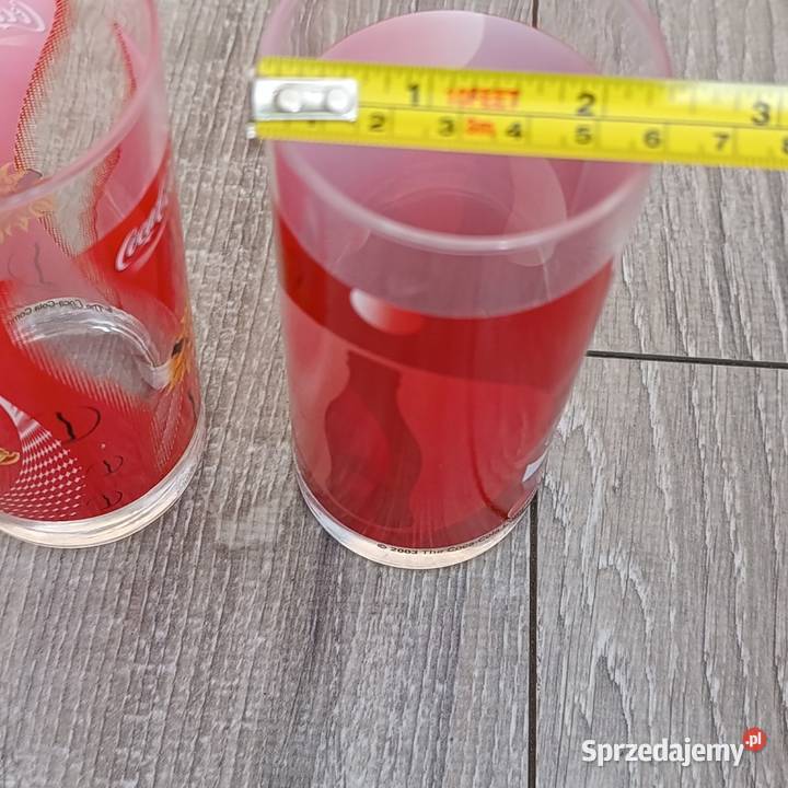 szklanki kolekcjonerskie marki CocaCola