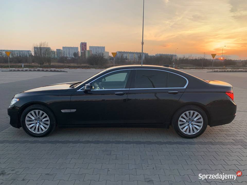 Wynajem BMW 7 do ślubu i na wesele Rzeszów