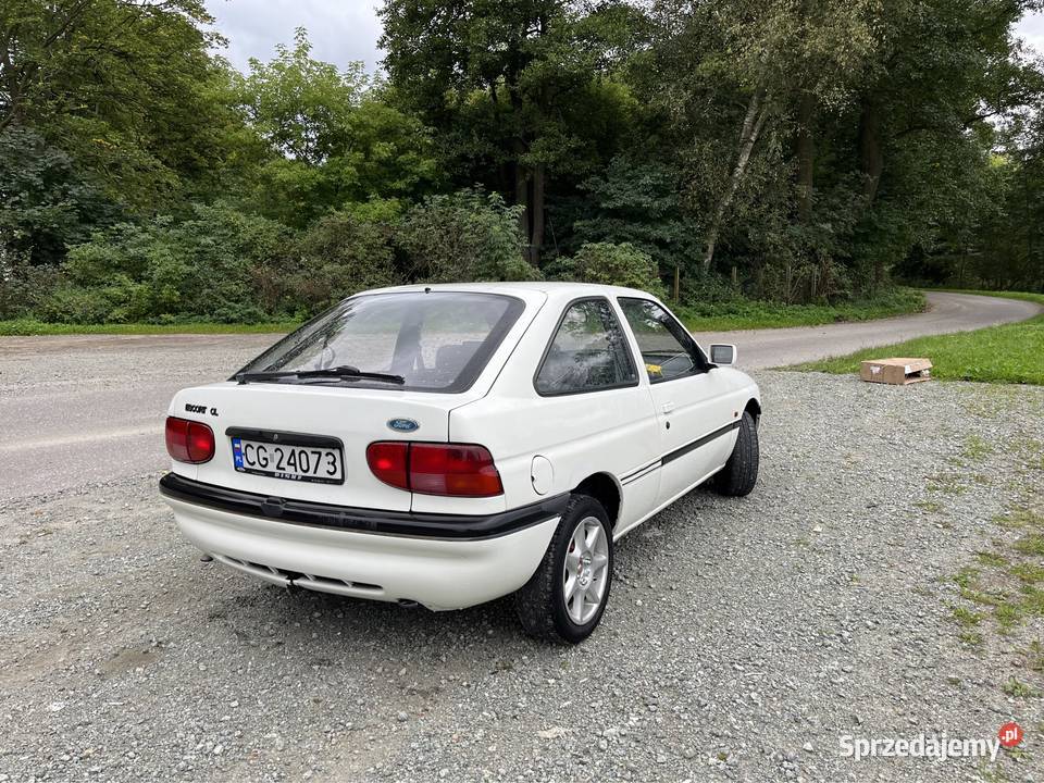 Ford Escort 14 jednopunktowy wtrysk 75KM pomorskie Kwidzyn