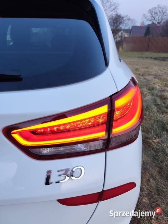 Full led Full wyposażenie centralny zamek i30 Lubin