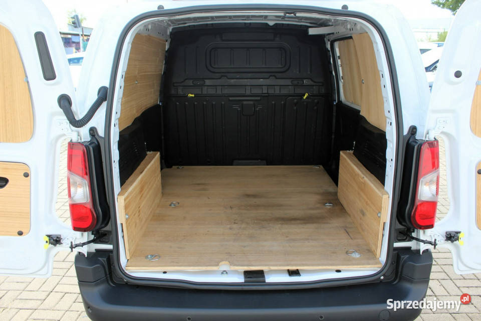 Fiat Doblo 102 3 osobowy FV23 Bluetooth Tempomat