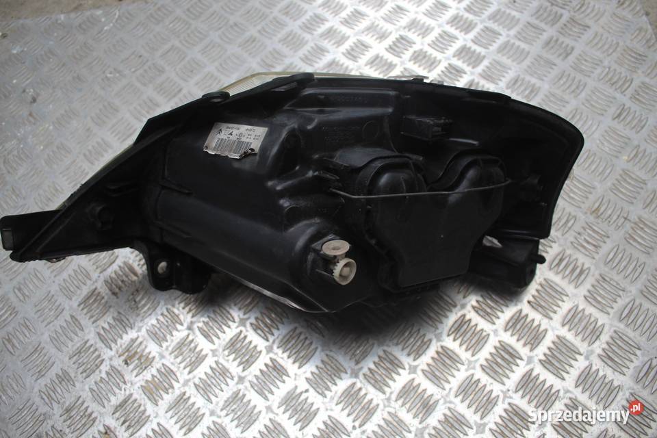 LAMPA PRAWY PRZÓD PRZEDNIA CITROEN C3 I OPIS osobowe