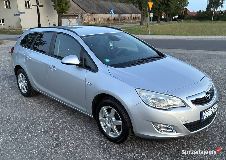 OPEL ASTRA J 16 benzyna klima temp alu mega wielkopolskie sprzedam