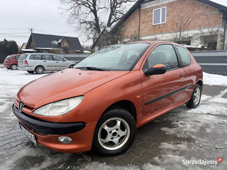 Peugeot 206 11 Benzyna z Gazem 2003r Oszczędny Sportowy / Coupe 206 Dębica