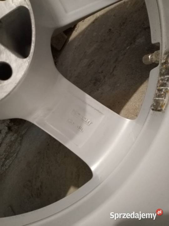 Koła aluminiowe 18 BMW Wałbrzych sprzedam