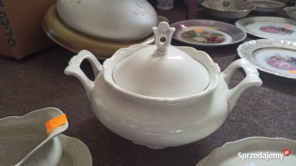 Waza ecru Bez sygnatury Gdańsk