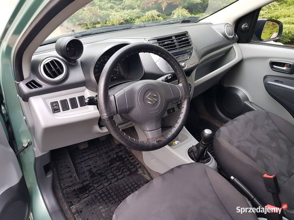 ALTO SUZUKI 2010 WERSJA COMFORT POLSKA Rok produkcji 2010 Łódź