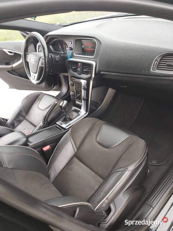 Volvo V40 RDesign 2015r 20D 120 182 ESP V40 dolnośląskie