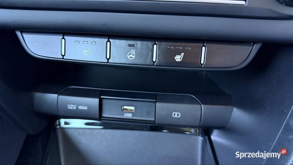 Kia Ceed SW 16 CRDi MHEV 2022 120 Kamera ACC biały Kraków