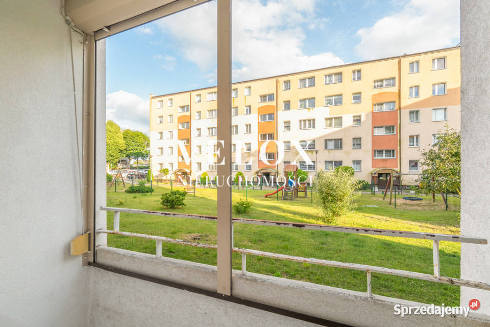 2 Pokoje z osobną kuchniąBalkonParterosHallera