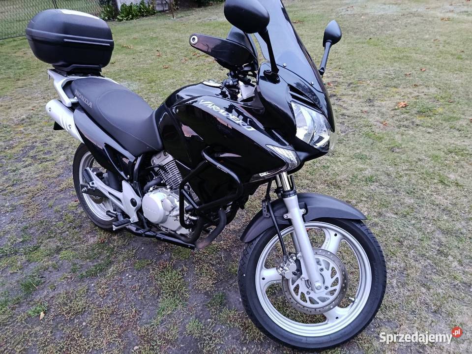 Honda Varadero 125 2010r czarny Częstochowa