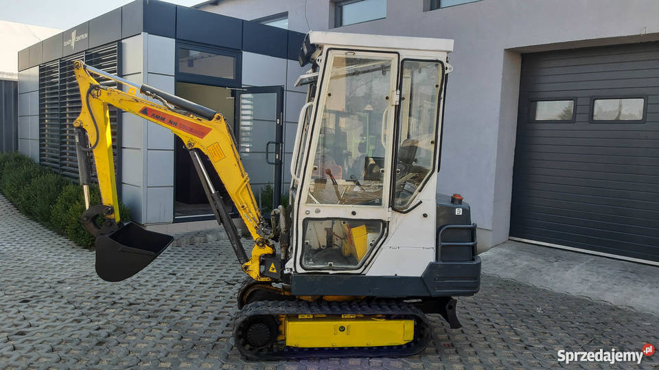 Minikoparka Yanmar B17 Mini Koparka Kubota Kutno