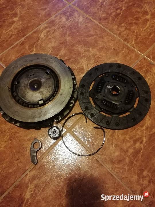 VW golf 4 2000 16 benzyna 105 manualna Piła