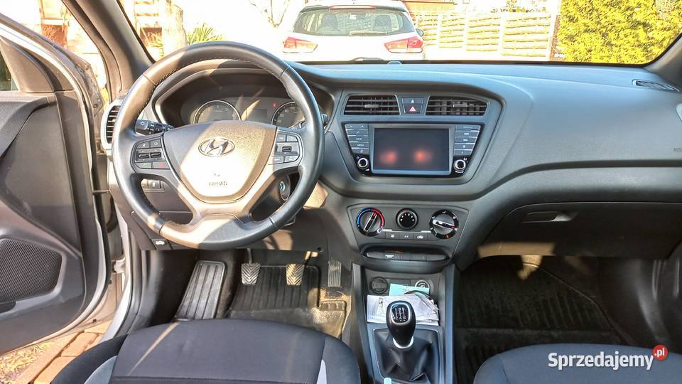 hyundai i20 2017r 62000 BG i20