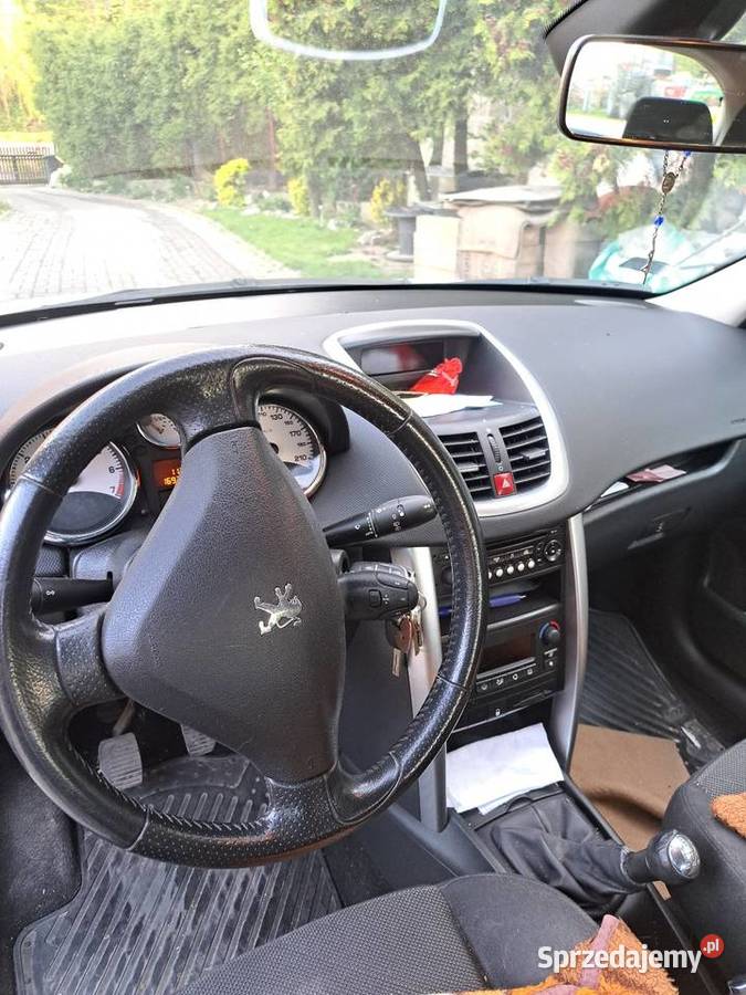 Peugeot 207 2007 16 16V VTi 120 Skała
