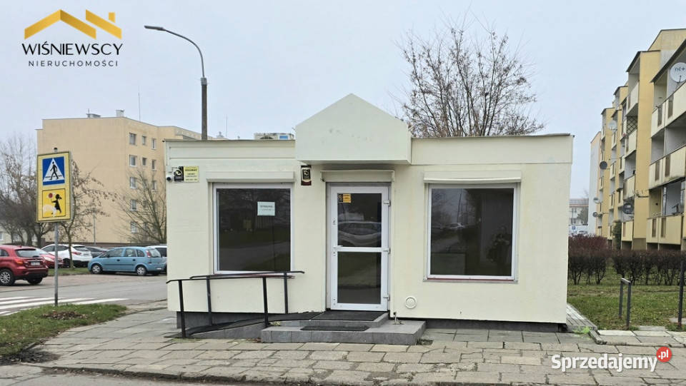 Pawilon handlowousługowy 3584 m Jarem Elbląg