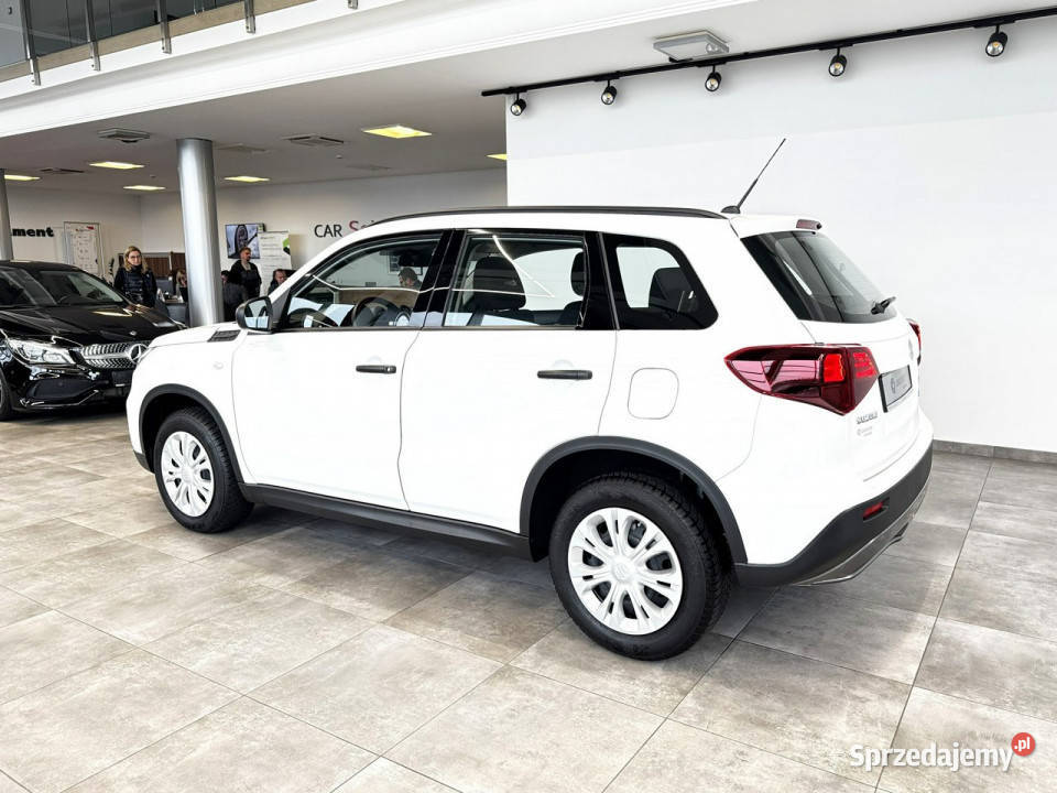 Suzuki Vitara Comfort 14 hybrid 129 2024 r salon garażowany małopolskie