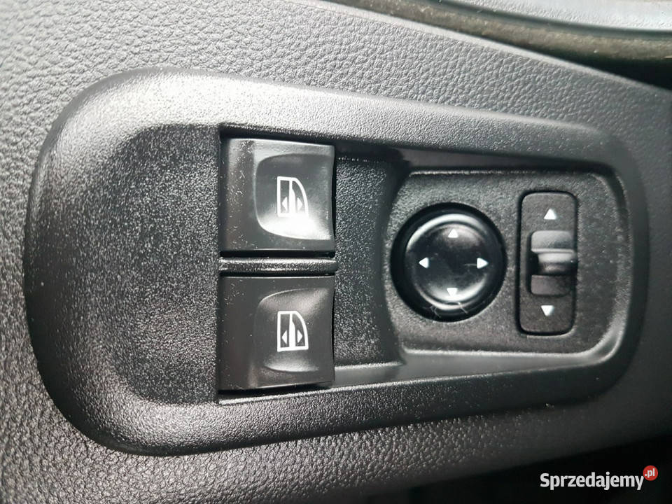 Renault Master 8EP CHŁODNIA MROŹNIA 422x210x201 manualna Poręba sprzedam