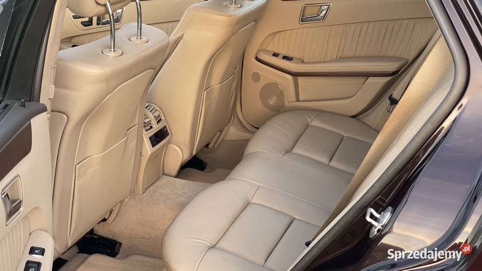 MercedesBenz EKlasa W212 30 CDI 231 4MATIC mazowieckie Gostynin sprzedam
