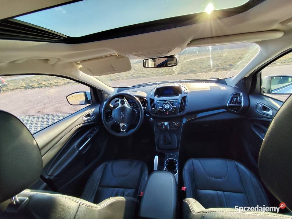 Ford Kuga Titanium automat AWD szyberdach szyberdach Siennica sprzedam
