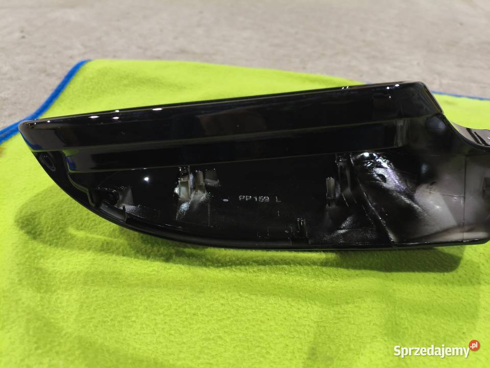 Sprzedam obudowy lusterek Audi A4B8 Legnica sprzedam