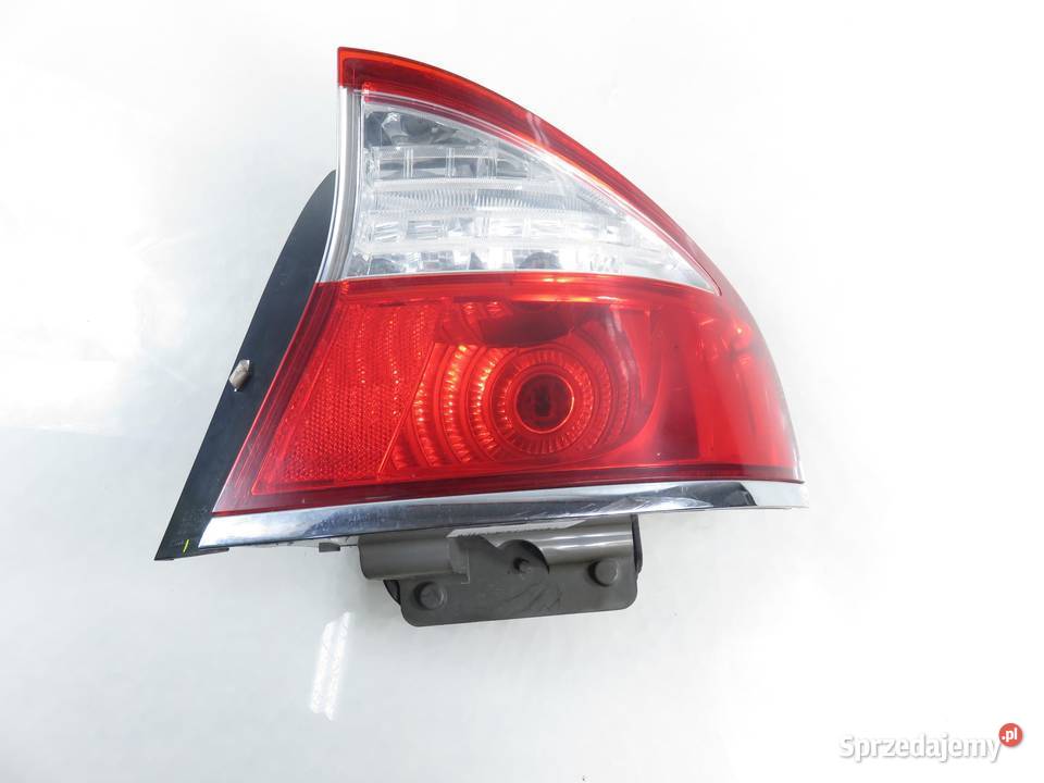 LAMPA PRAWA TYLNA SUBARU LEGACY IV 22020960 osobowe małopolskie sprzedam