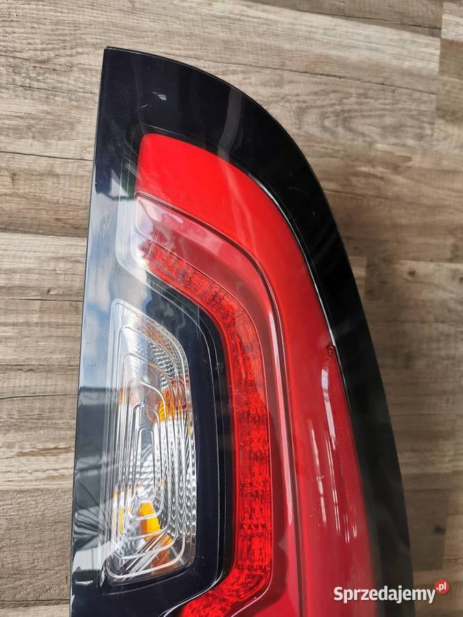 KIA SOUL EV 14 LAMPA TYLNA PRAWA LED 92402E4 Prawe Pielgrzymka
