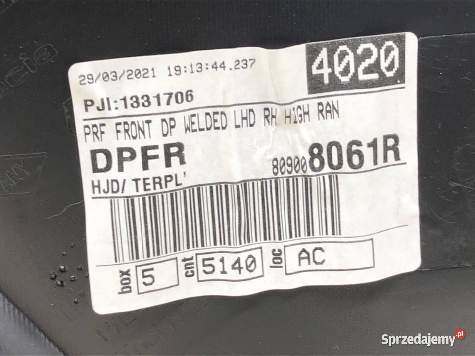 BOCZEK DRZWI PRAWY PRZÓD DACIA DUSTER SUV