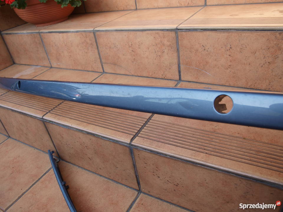 BMW 5 E39 Lift Listwa tylnego zderzaka na wielkopolskie Kalisz