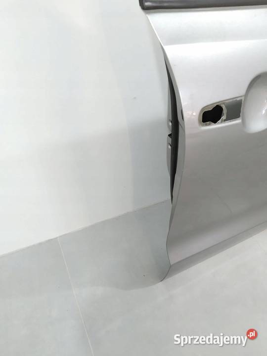 DRZWI PRAWE PRZÓD ZQS Suzuki Baleno II 20152022 osobowe