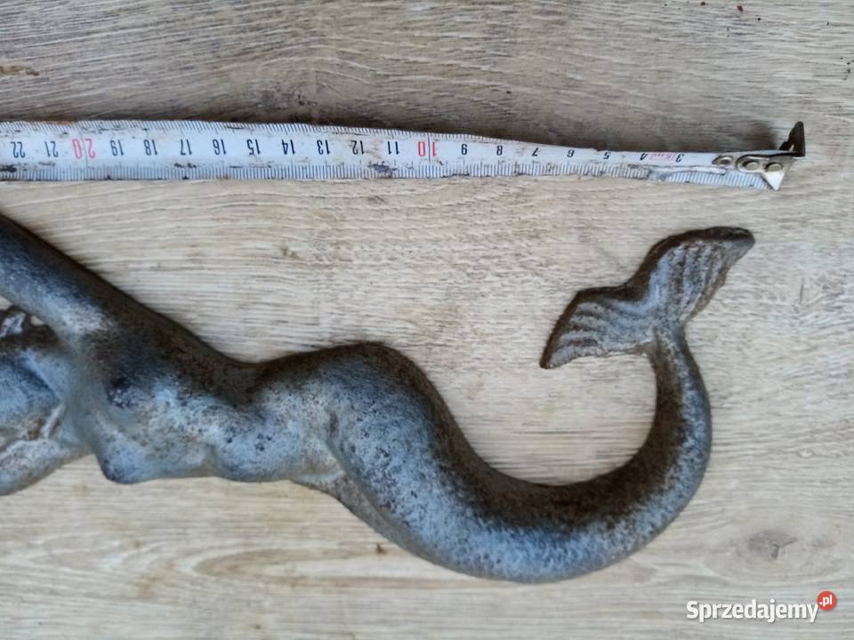 Syrena warszawska piękna rzeliwna zabytek Namysłów