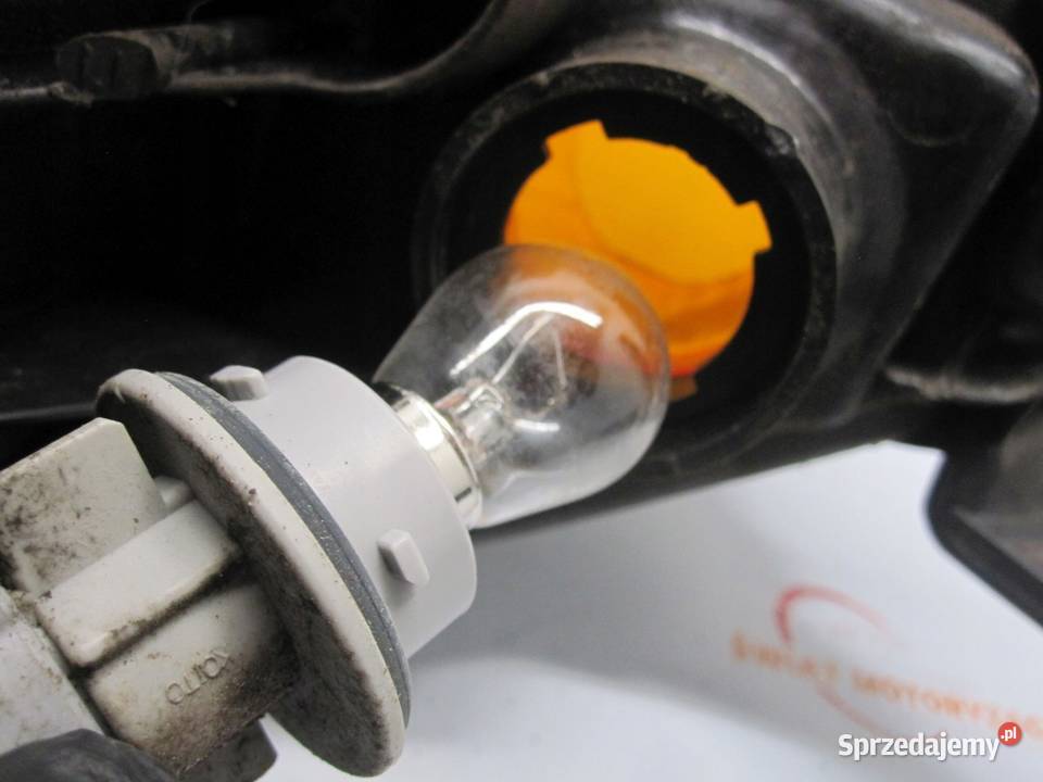 MAZDA MX5 22 B 00r lampa prawa przód KOITO świętokrzyskie Kielce
